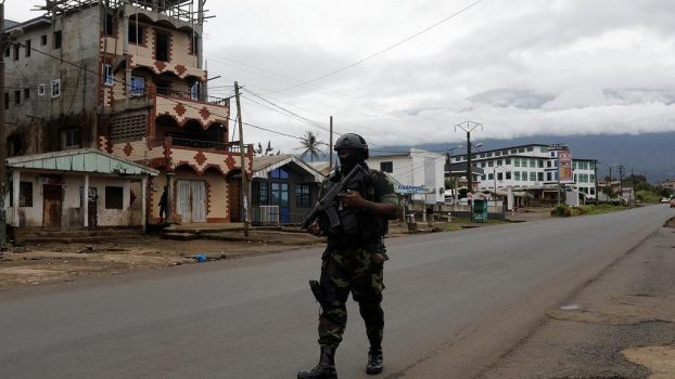 Les habitants du Cameroun anglophone pris en tenaille entre soldats et séparatistes