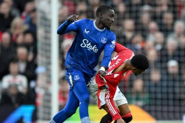 Idrissa Gueye prolonge à Everton
