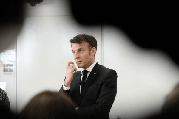 Défi historique : la France sommée de payer ses dettes à l’Afrique